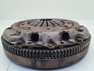 bontott VW GOLF VI Kuplung Szett Lendkerékkel