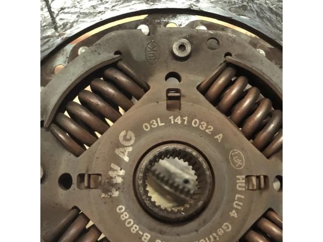 bontott VW GOLF VI Kuplung Szett (Szerkezet, Tárcsa)