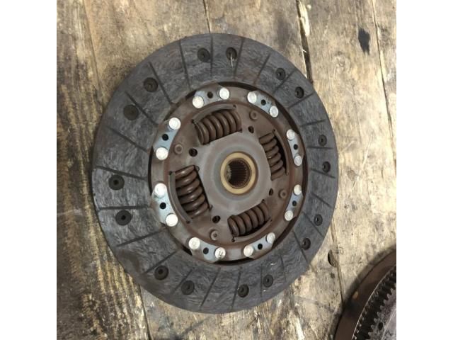 bontott VW GOLF VI Kuplung Szett (Szerkezet, Tárcsa)