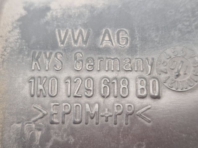 bontott VW GOLF VI Légbeömlő Cső