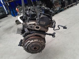 bontott VW GOLF VI Motor (Fűzött blokk hengerfejjel)