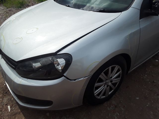 bontott VW GOLF VI Motor (Fűzött blokk hengerfejjel)