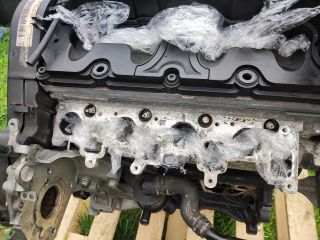 bontott VW GOLF VI Motor (Fűzött blokk hengerfejjel)
