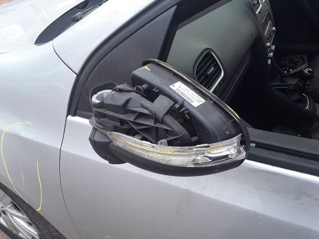 bontott VW GOLF VI Motor (Fűzött blokk hengerfejjel)