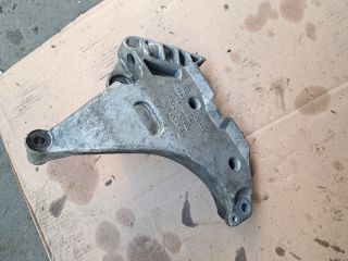 bontott VW GOLF VI Motor Tartó Bak (Fém)
