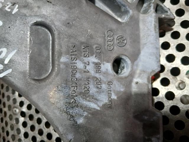 bontott VW GOLF VI Motor Tartó Bak (Pozíciófüggetlen)