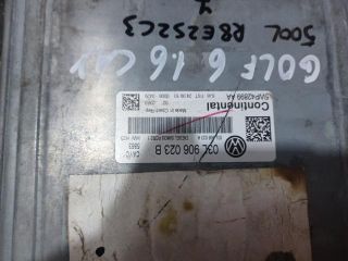 bontott VW GOLF VI Motorvezérlő