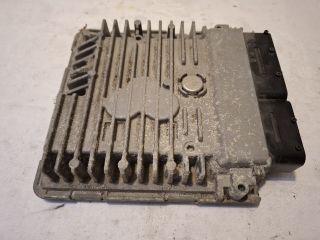 bontott VW GOLF VI Motorvezérlő