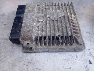 bontott VW GOLF VI Motorvezérlő