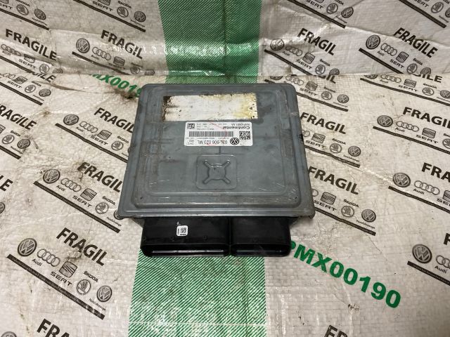 bontott VW GOLF VI Motorvezérlő