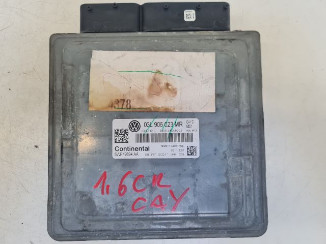 bontott VW GOLF VI Motorvezérlő