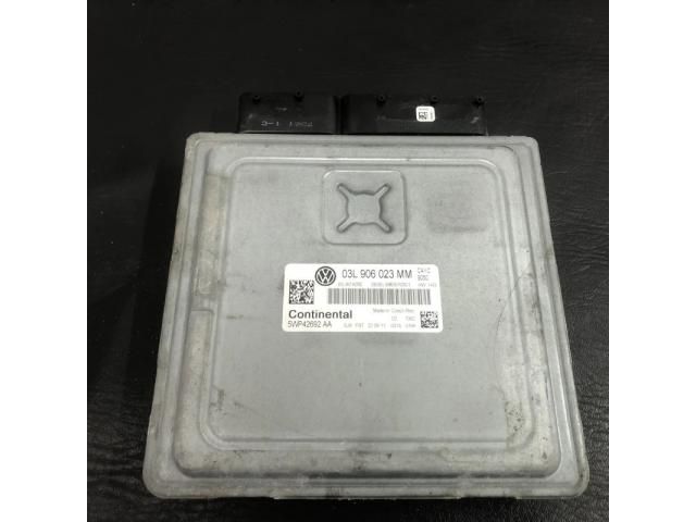 bontott VW GOLF VI Motorvezérlő