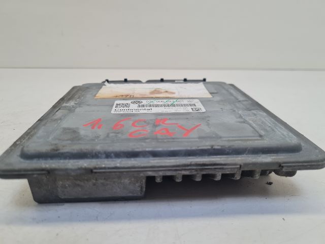 bontott VW GOLF VI Motorvezérlő