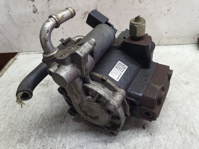 bontott VW GOLF VI Nagynyomású Szivattyú