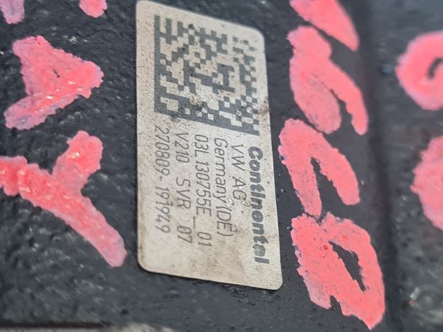 bontott VW GOLF VI Nagynyomású Szivattyú