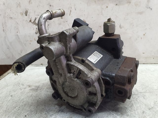 bontott VW GOLF VI Nagynyomású Szivattyú