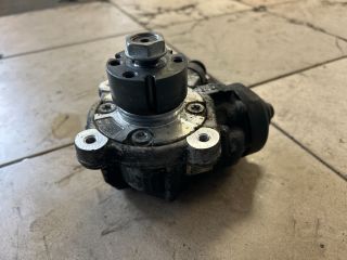 bontott VW GOLF VI Nagynyomású Szivattyú