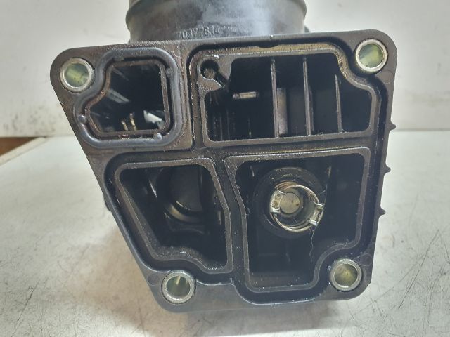 bontott VW GOLF VI Olajszűrő Ház