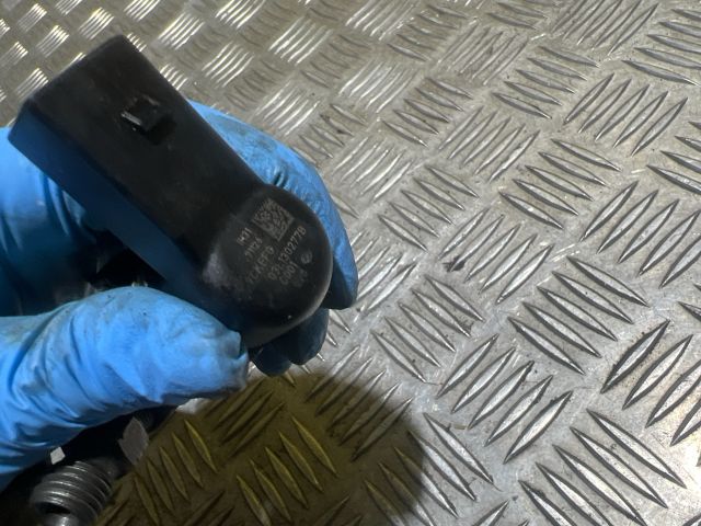 bontott VW GOLF VI Porlasztó (1 db)