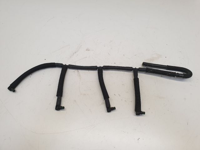 bontott VW GOLF VI Résolajcső