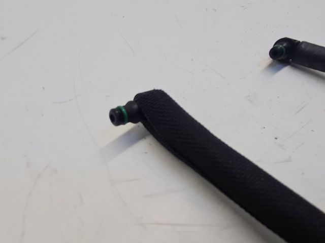 bontott VW GOLF VI Résolajcső