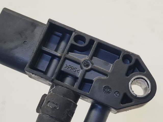 bontott VW GOLF VI Részecskeszűrő Nyomásérzékelő