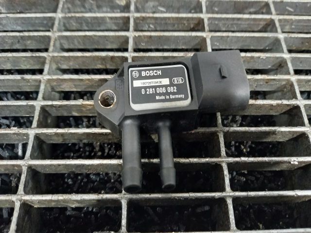 bontott VW GOLF VI Részecskeszűrő Nyomásérzékelő