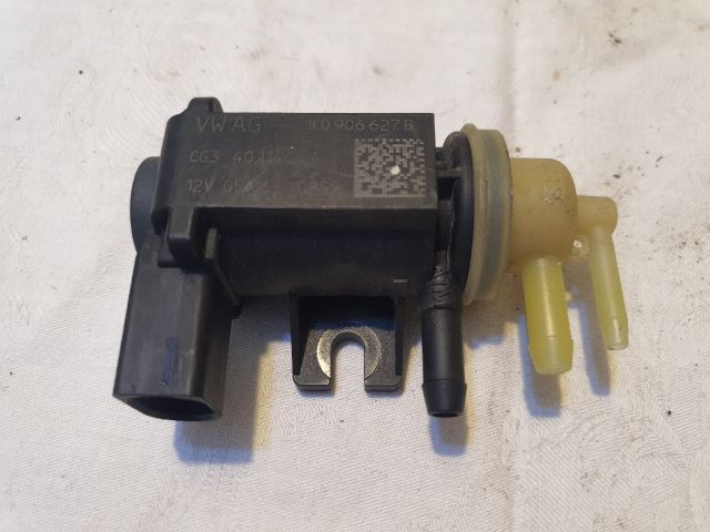 bontott VW GOLF VI Turbó Vákum Szelep