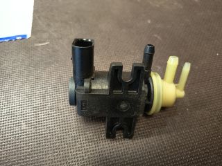bontott VW GOLF VI Turbó Vákum Szelep