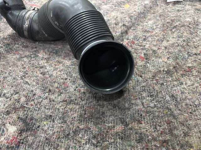 bontott VW GOLF VI Turbócső