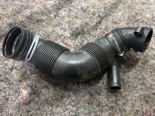 bontott VW GOLF VI Turbócső