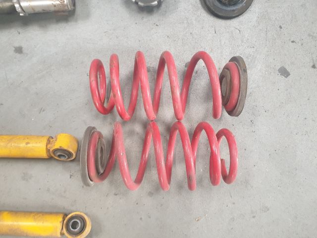 bontott VW GOLF VI Ültetőrugó Szett