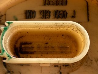 bontott VW GOLF VI Üzemanyag Szivattyú