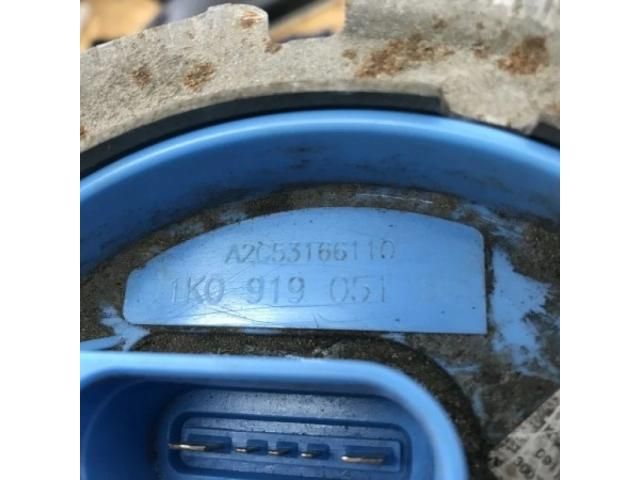 bontott VW GOLF VI Üzemanyag Szivattyú