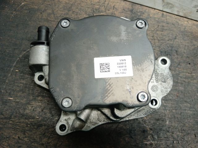 bontott VW GOLF VI Vákumpumpa