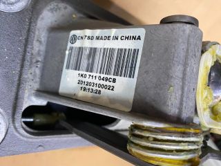 bontott VW GOLF VI Váltó Kulissza