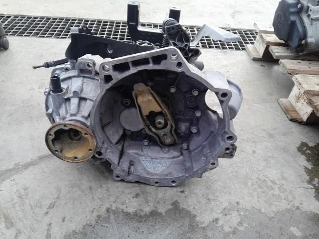 bontott VW GOLF VI Váltó (Mechanikus)