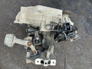 bontott VW GOLF VI Váltó (Mechanikus)