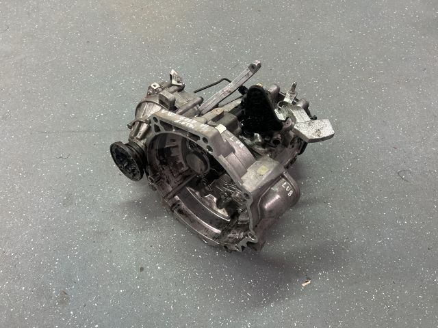 bontott VW GOLF VI Váltó (Mechanikus)