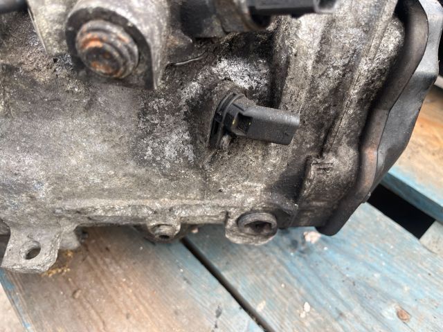 bontott VW GOLF VI Váltó (Mechanikus)