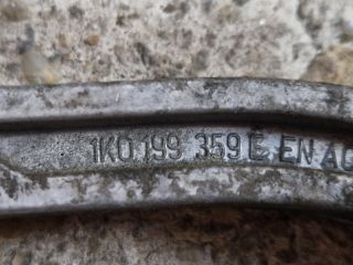 bontott VW GOLF VI Váltó Tartó Bak (Pozíciófüggetlen)