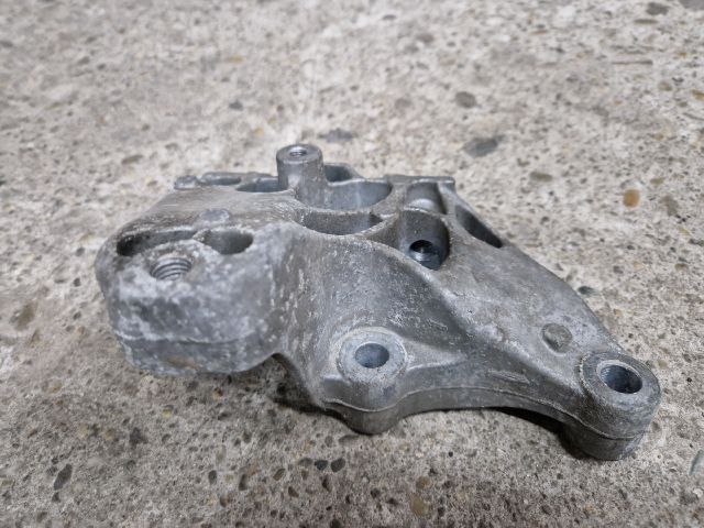 bontott VW GOLF VI Váltó Tartó Bak (Pozíciófüggetlen)