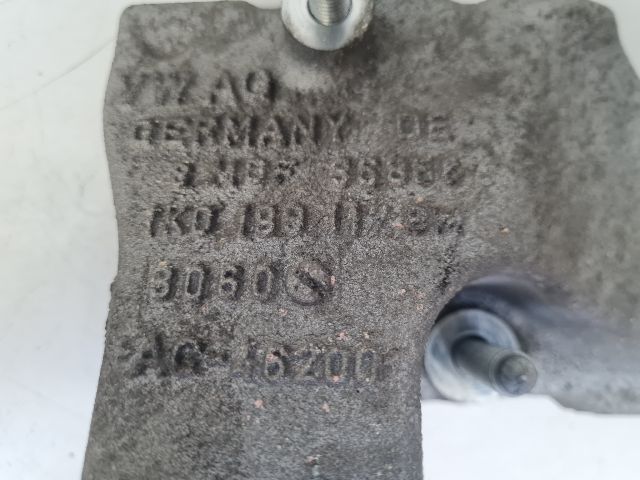 bontott VW GOLF VI Váltó Tartó Bak (Pozíciófüggetlen)