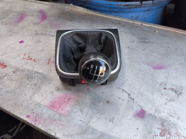 bontott VW GOLF VI Váltókar (Mechanikus)