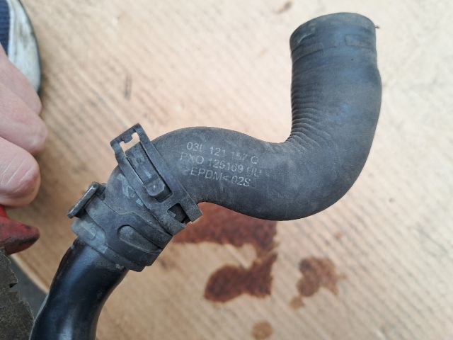 bontott VW GOLF VI Vízcső