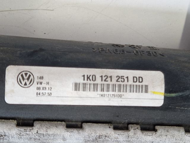 bontott VW GOLF VI Vízhűtő Radiátor (Klímás)