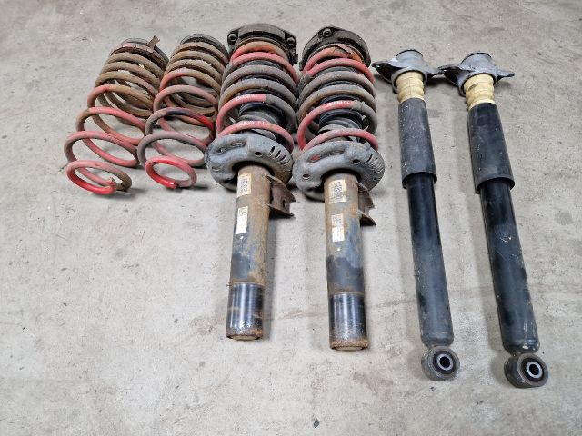 bontott VW GOLF VI Ültetőrugó Szett