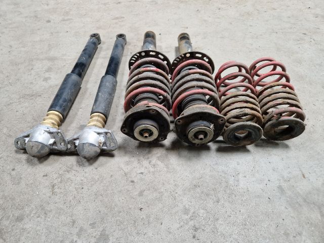 bontott VW GOLF VI Ültetőrugó Szett