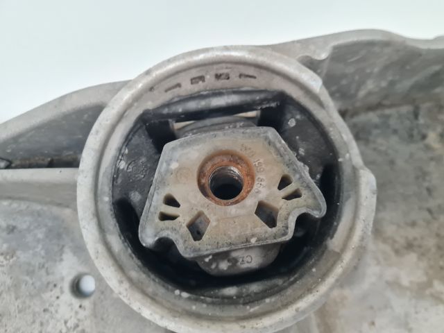 bontott VW GOLF VI Első Bölcső