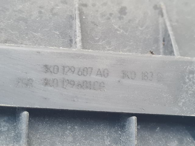 bontott VW GOLF VI Légszűrő Ház